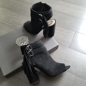 Vince Camuto Open Toe Tassle Heels